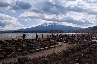 克洛普：对富勒姆赛前没人觉得这场比赛会如此难忘，不客气！